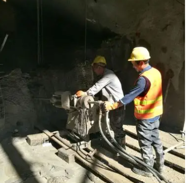 七里河水下抗分散灌浆料特点 水下不分散注浆料介绍